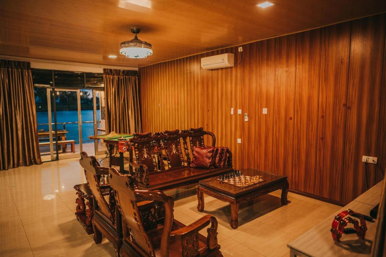 Canoe And Fishing , Free Pickup Villa Batam Exterior foto