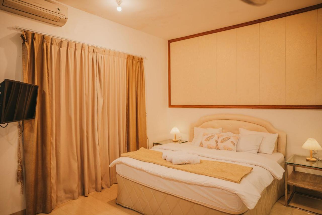 Canoe And Fishing , Free Pickup Villa Batam Exterior foto